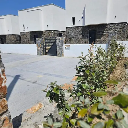 Glaroi 4 Villa Pefkochori