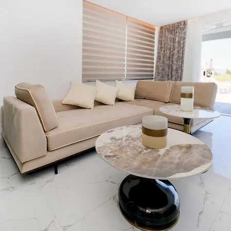 Glaroi 4 Вилла *