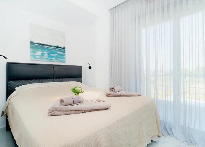 Glaroi 4 * 佩科霍里