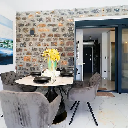 וילה Glaroi 4 פפקוהורי