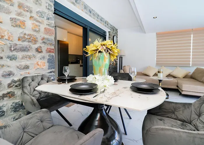 Glaroi 4 Villa Pefkohóri